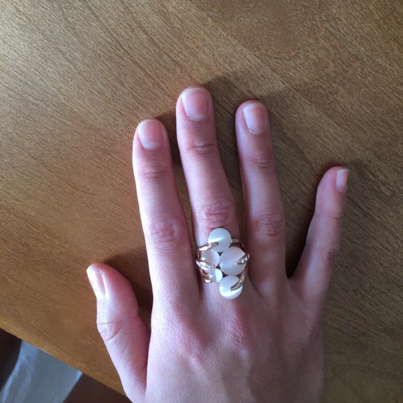 Clustered jeweled ring - Picture 2 of 3